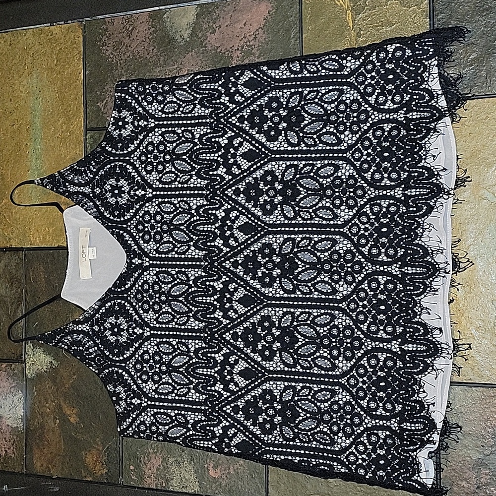 Ann Taylor LOFT Lace Strappy Top, Camisole, M Petite, Black/ Beige, EUC